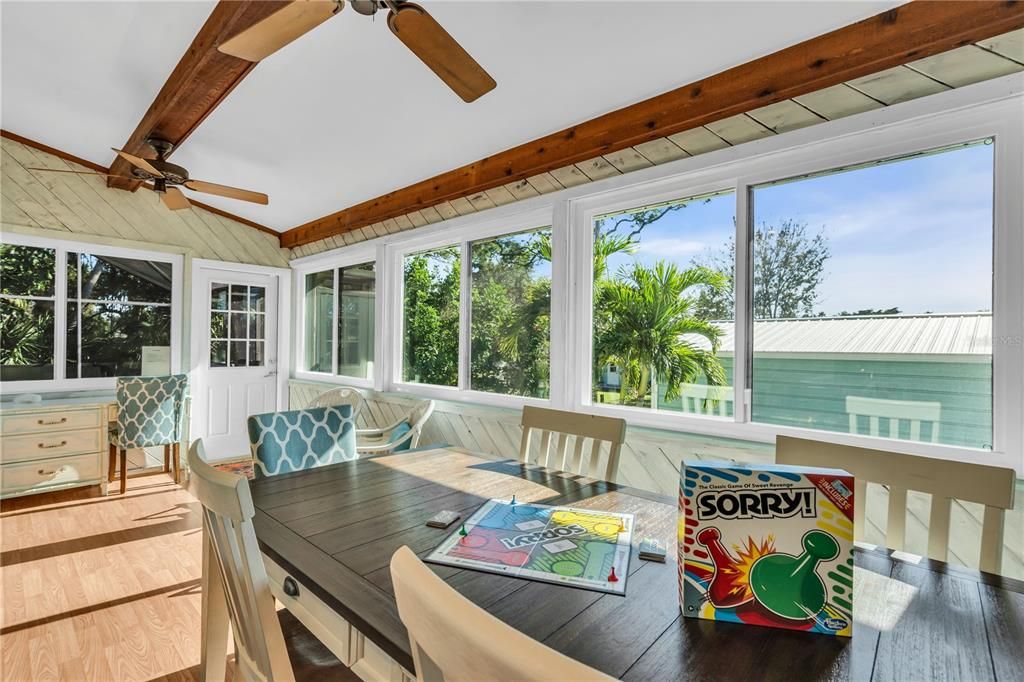 出租: $6,500 (3 贝兹, 3 浴室, 1692 平方英尺)