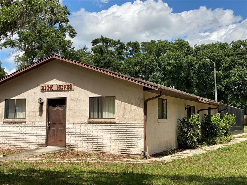 En Venta: $155,000 (3 camas, 2 baños, 1056 Pies cuadrados)