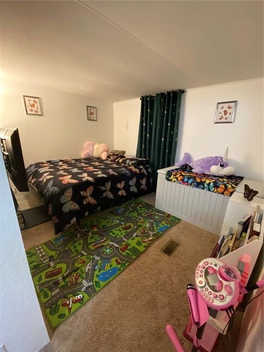 En Venta: $155,000 (3 camas, 2 baños, 1056 Pies cuadrados)