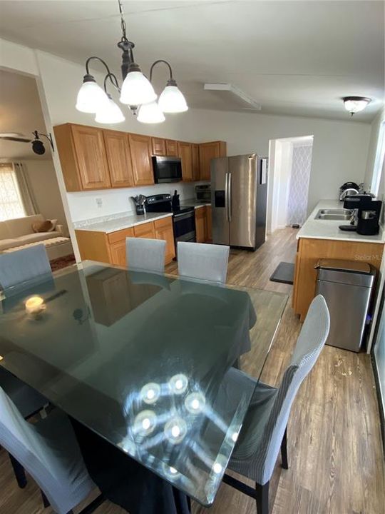 En Venta: $155,000 (3 camas, 2 baños, 1056 Pies cuadrados)