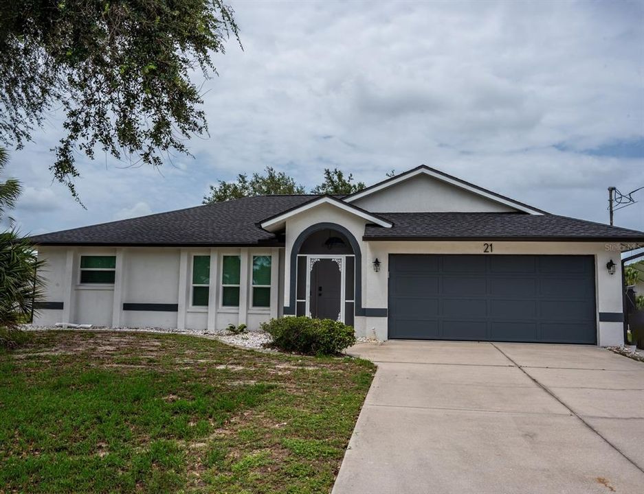 Active With Contract: $325,000 (3 beds, 2 baths, 1280 Square Feet)