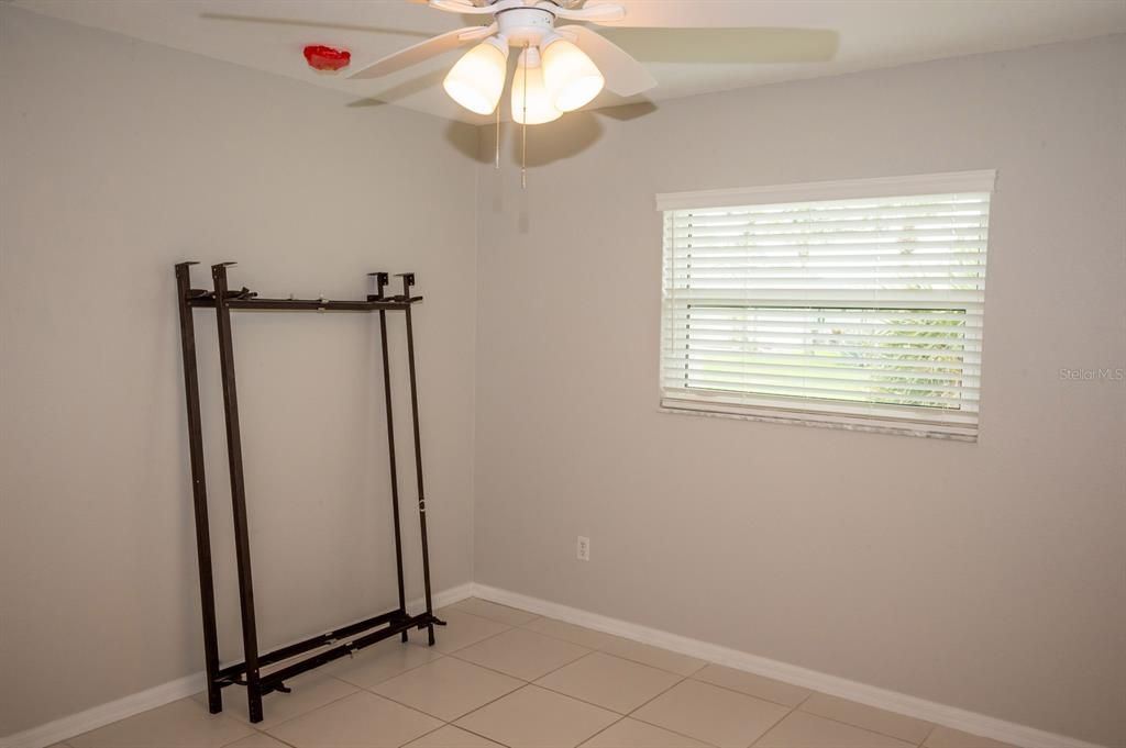 Active With Contract: $325,000 (3 beds, 2 baths, 1280 Square Feet)