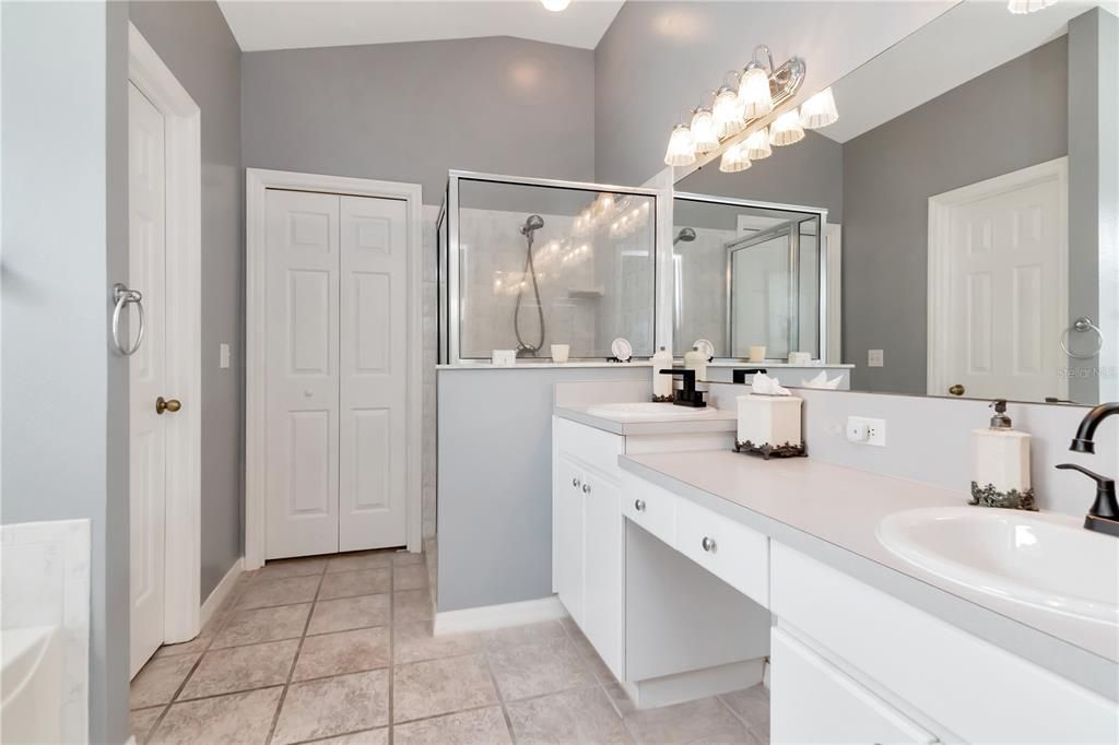 For Sale: $414,990 (4 beds, 2 baths, 2115 Square Feet)