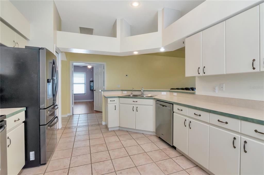 For Sale: $414,990 (4 beds, 2 baths, 2115 Square Feet)