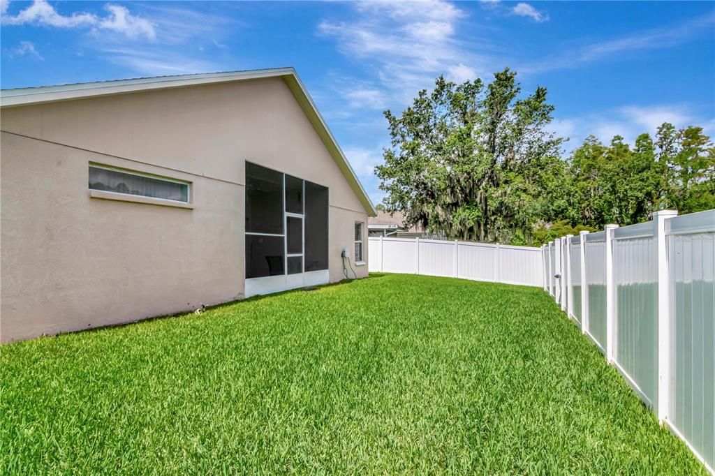For Sale: $414,990 (4 beds, 2 baths, 2115 Square Feet)
