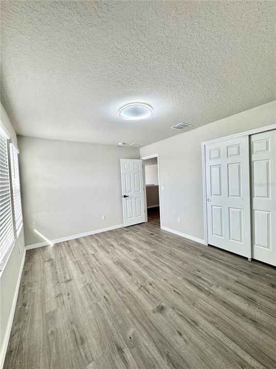 Active With Contract: $2,500 (4 beds, 3 baths, 2634 Square Feet)