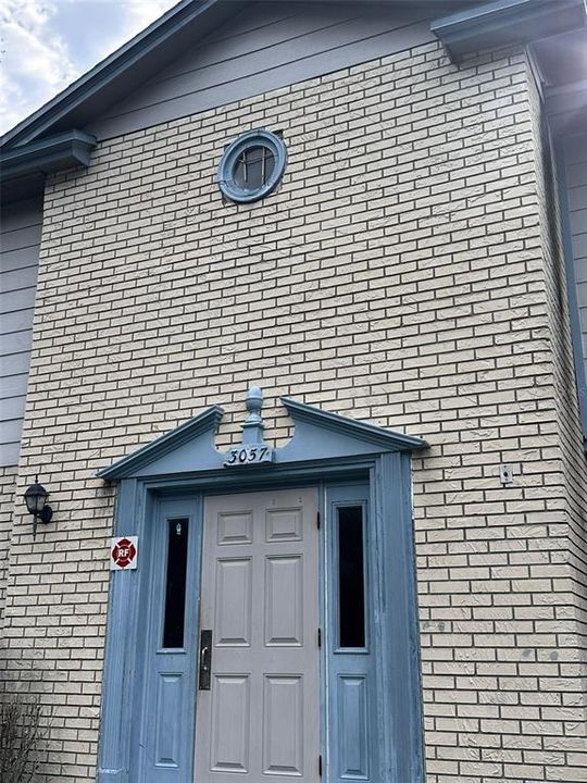 For Sale: $127,000 (2 beds, 2 baths, 1066 Square Feet)