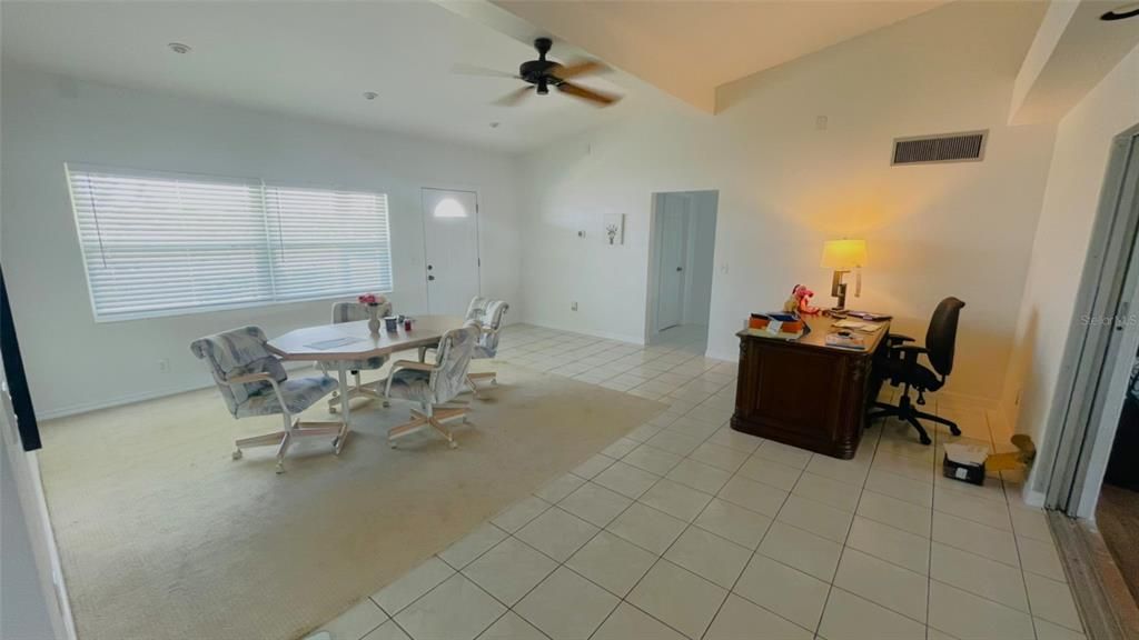 Living Dining Area