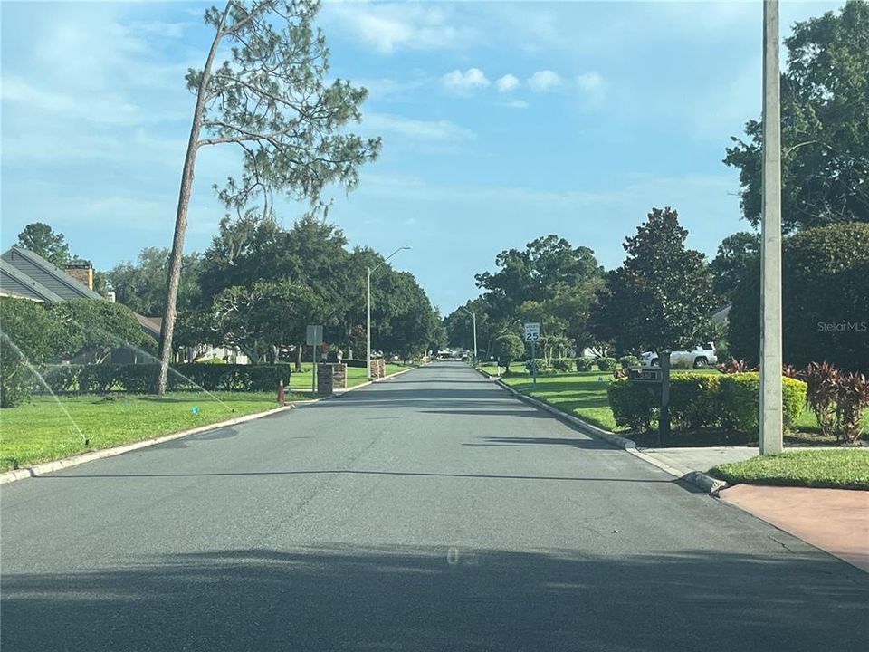 待售: $185,000 (2 贝兹, 2 浴室, 1691 平方英尺)