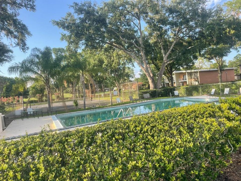 待售: $185,000 (2 贝兹, 2 浴室, 1691 平方英尺)