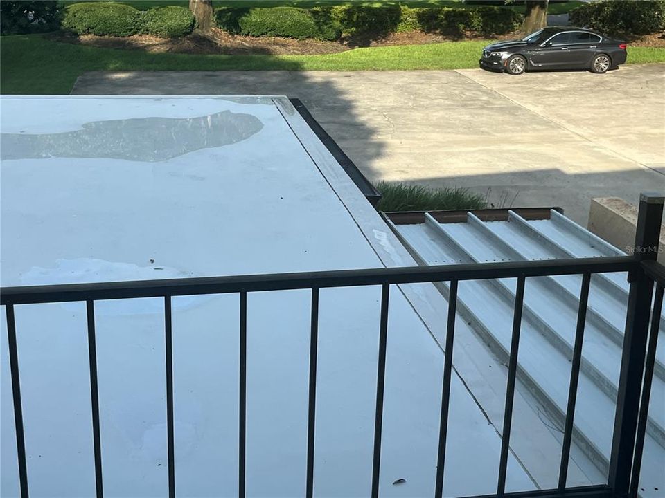 待售: $185,000 (2 贝兹, 2 浴室, 1691 平方英尺)