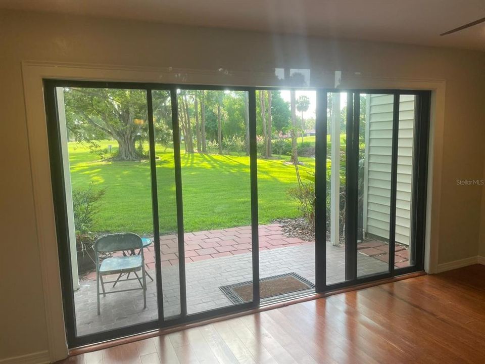 待售: $185,000 (2 贝兹, 2 浴室, 1691 平方英尺)