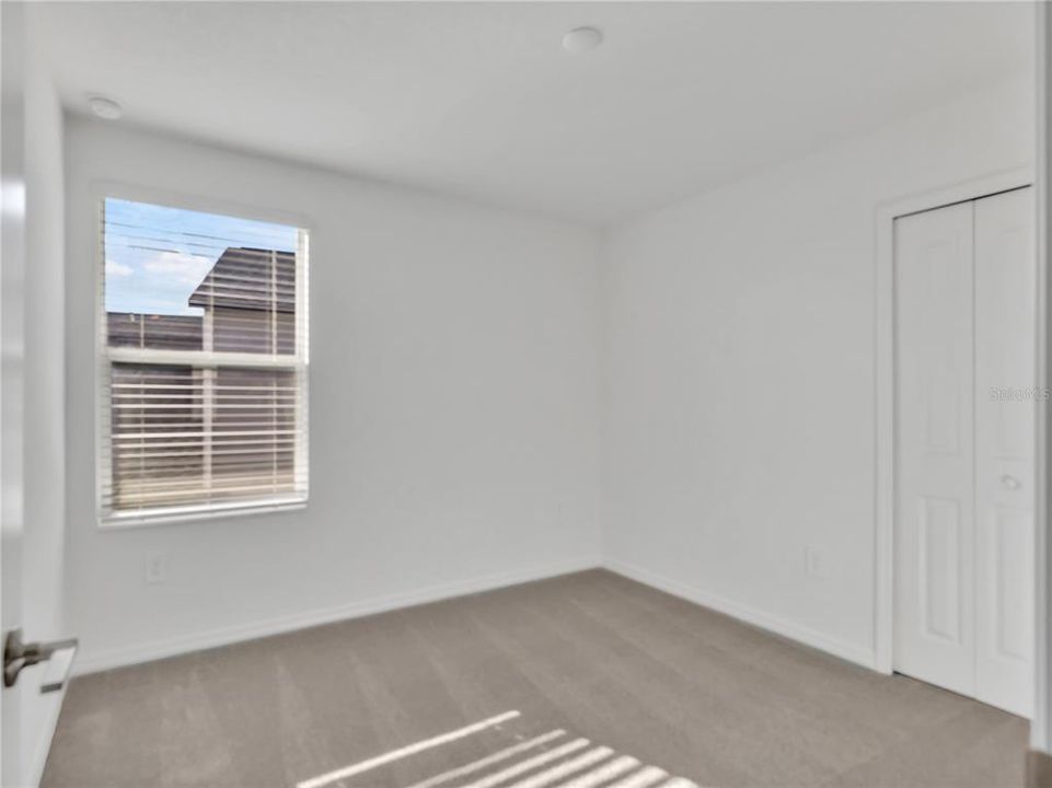 出租: $2,390 (4 贝兹, 2 浴室, 2000 平方英尺)