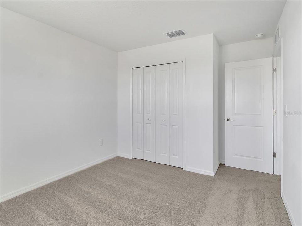 出租: $2,390 (4 贝兹, 2 浴室, 2000 平方英尺)