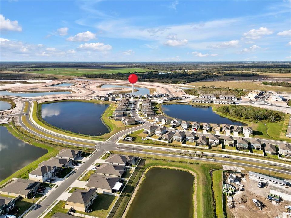 出租: $2,390 (4 贝兹, 2 浴室, 2000 平方英尺)