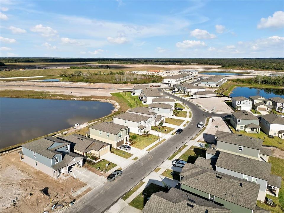 出租: $2,390 (4 贝兹, 2 浴室, 2000 平方英尺)