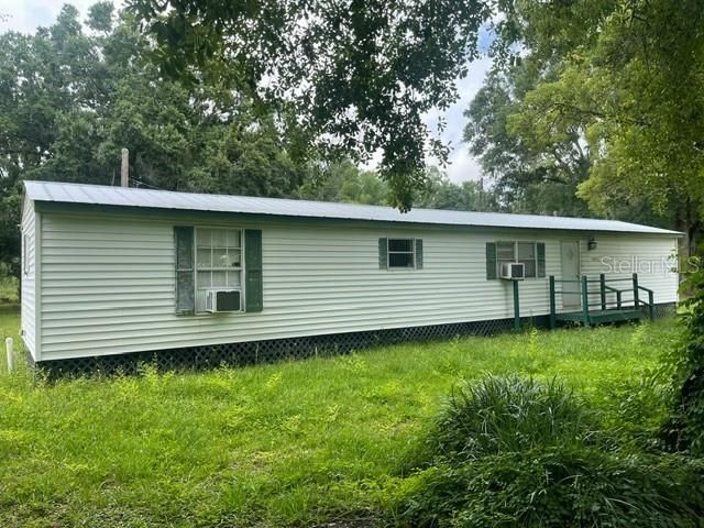 Recently Sold: $114,900 (3 beds, 2 baths, 924 Square Feet)