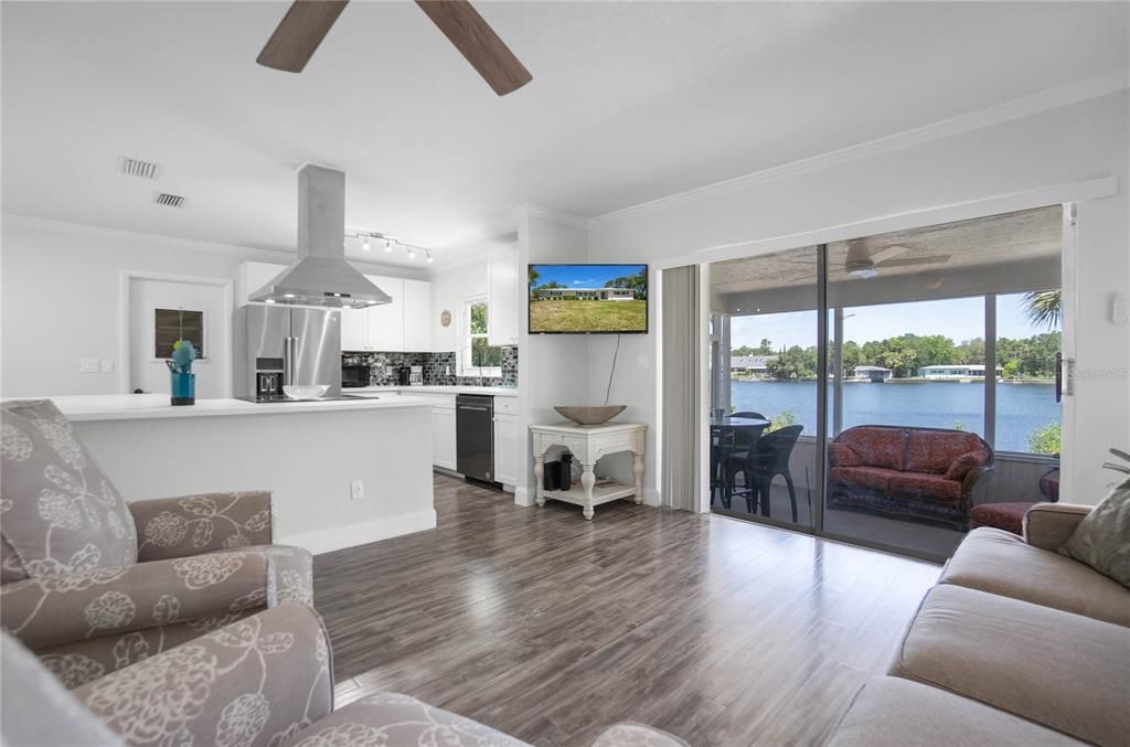 For Sale: $559,000 (3 beds, 2 baths, 1224 Square Feet)