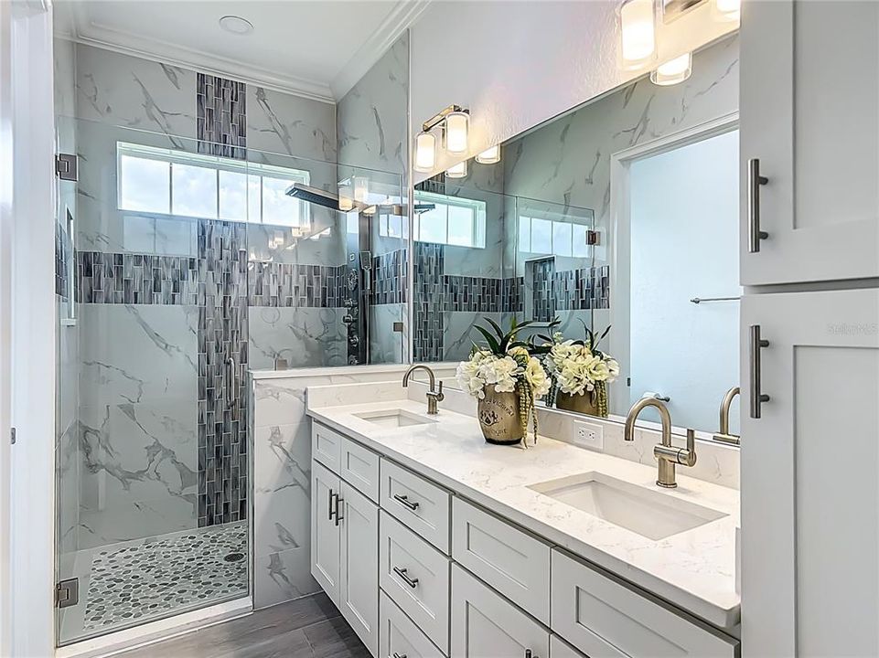 En Venta: $589,000 (3 camas, 2 baños, 2064 Pies cuadrados)