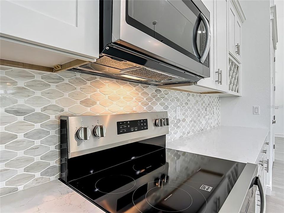 En Venta: $589,000 (3 camas, 2 baños, 2064 Pies cuadrados)