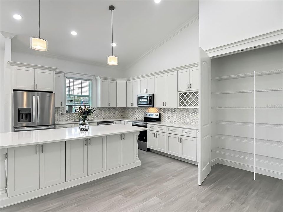 En Venta: $589,000 (3 camas, 2 baños, 2064 Pies cuadrados)