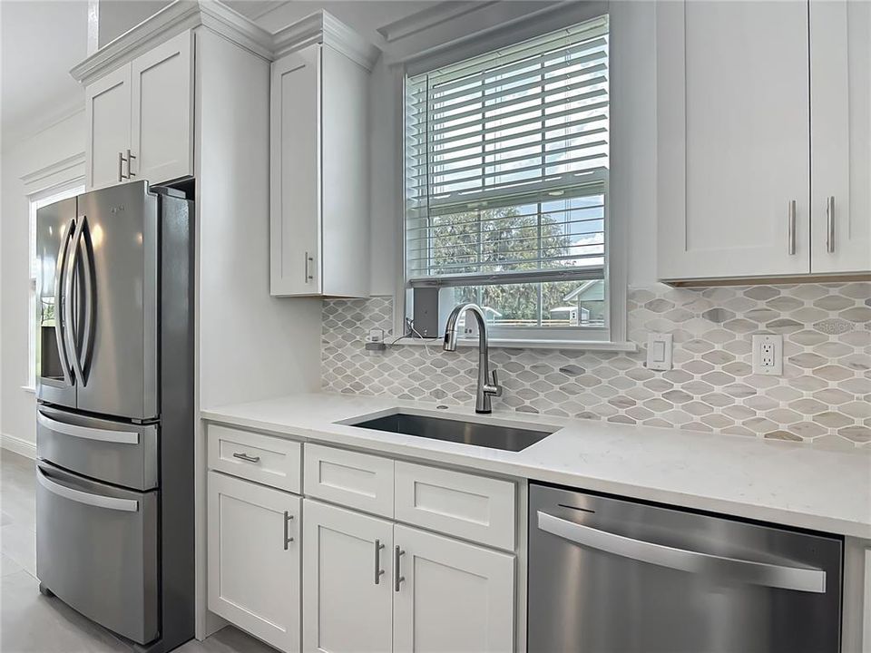 En Venta: $589,000 (3 camas, 2 baños, 2064 Pies cuadrados)