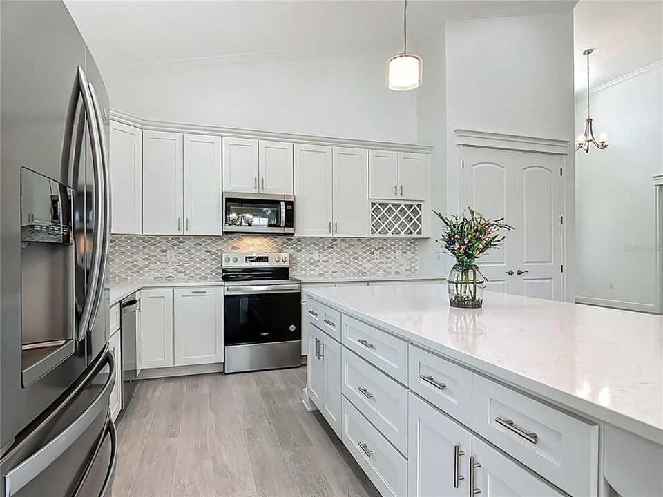 En Venta: $589,000 (3 camas, 2 baños, 2064 Pies cuadrados)