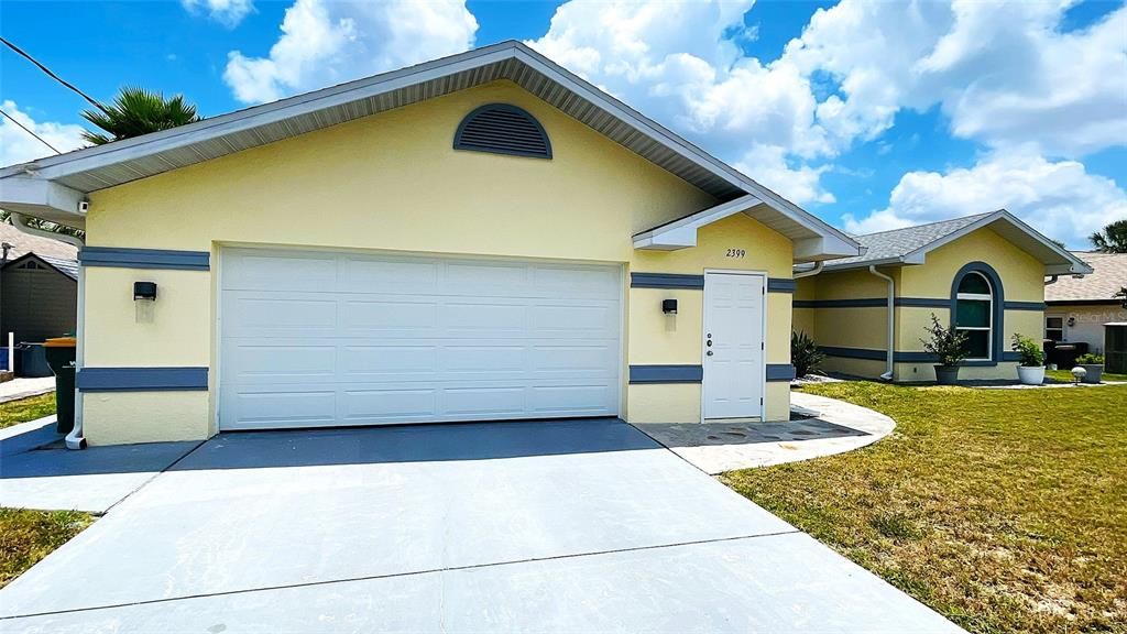 合同活跃: $612,000 (3 贝兹, 3 浴室, 2477 平方英尺)