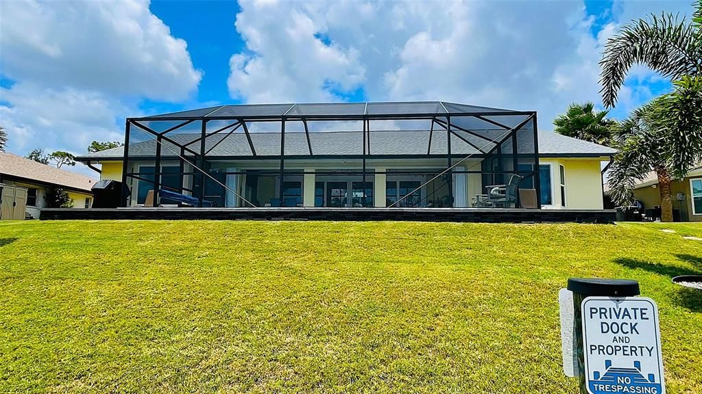 合同活跃: $612,000 (3 贝兹, 3 浴室, 2477 平方英尺)