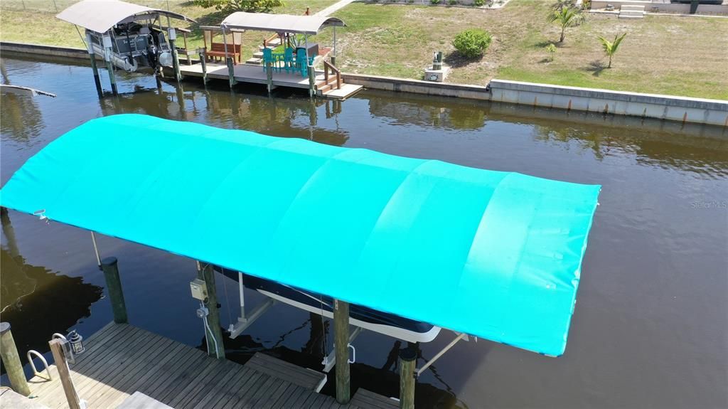 合同活跃: $612,000 (3 贝兹, 3 浴室, 2477 平方英尺)