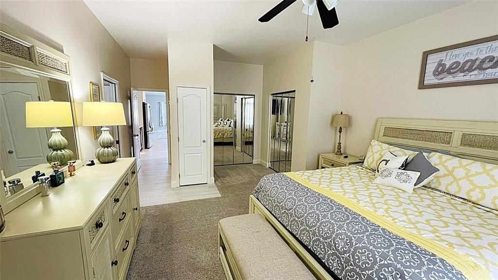 合同活跃: $612,000 (3 贝兹, 3 浴室, 2477 平方英尺)