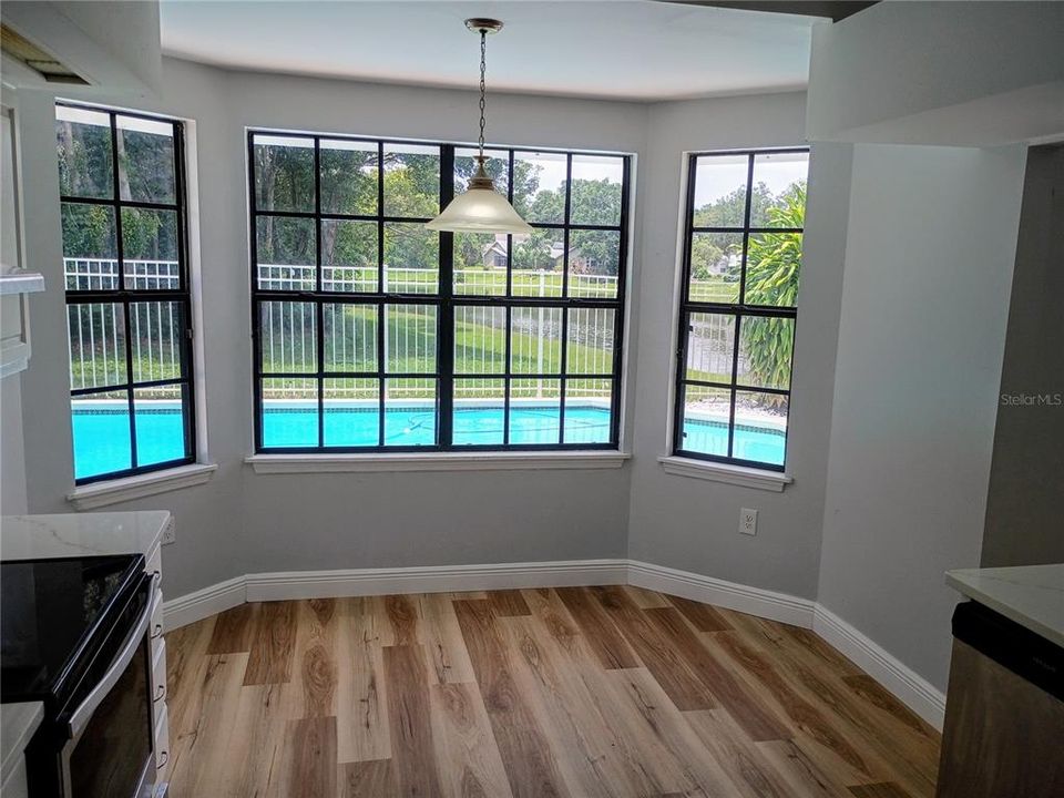 En Venta: $419,299 (4 camas, 2 baños, 1836 Pies cuadrados)