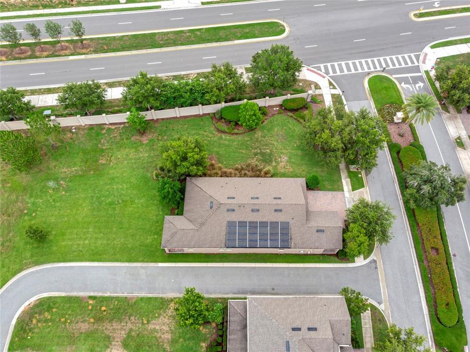 Под контрактом: $575,000 (4 спален, 3 ванн, 2295 Квадратных фут)