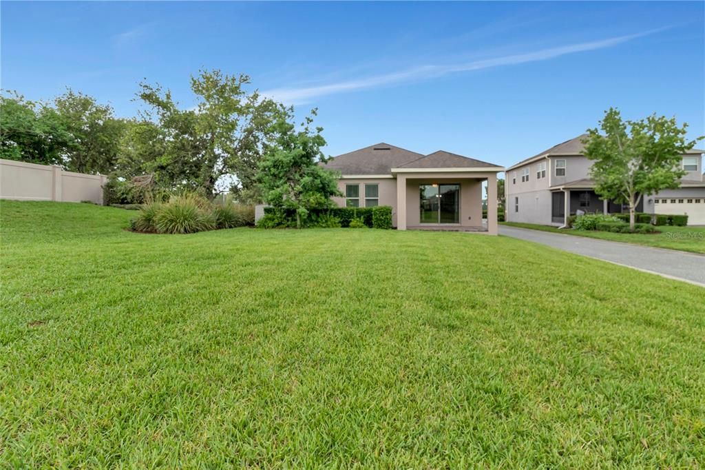 Под контрактом: $575,000 (4 спален, 3 ванн, 2295 Квадратных фут)