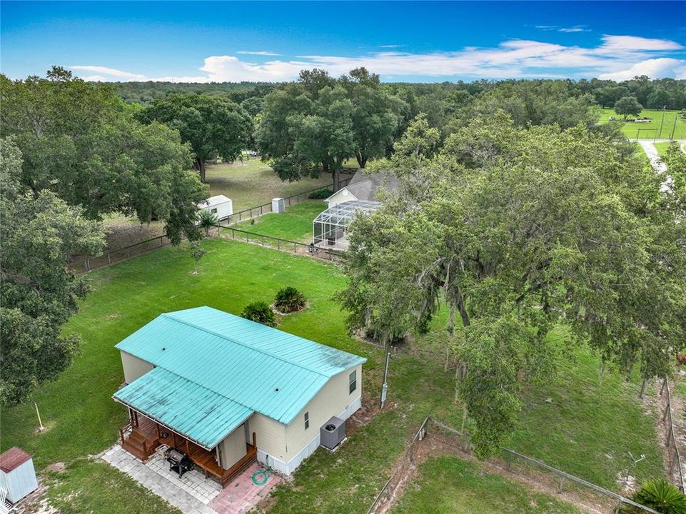 待售: $825,000 (7 贝兹, 4 浴室, 2073 平方英尺)