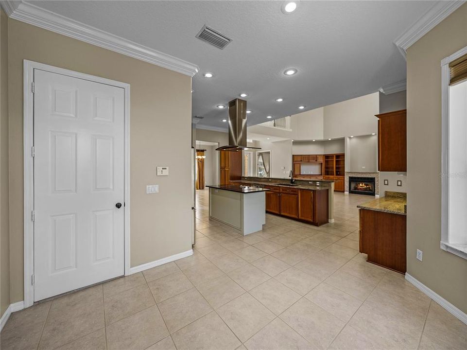 На продажу: $1,850,000 (4 спален, 4 ванн, 3913 Квадратных фут)