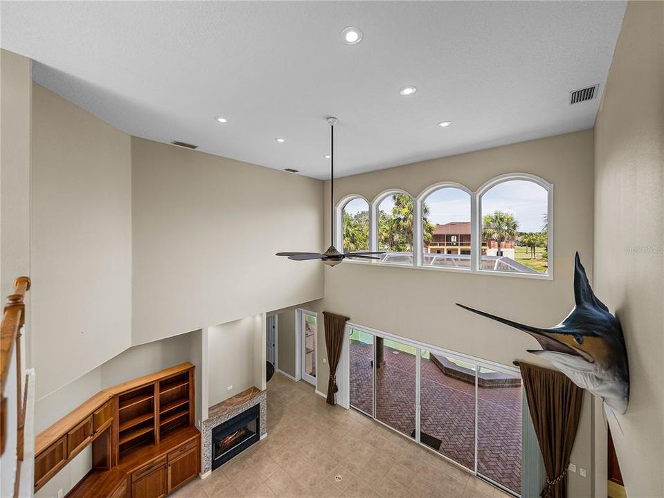 На продажу: $1,850,000 (4 спален, 4 ванн, 3913 Квадратных фут)