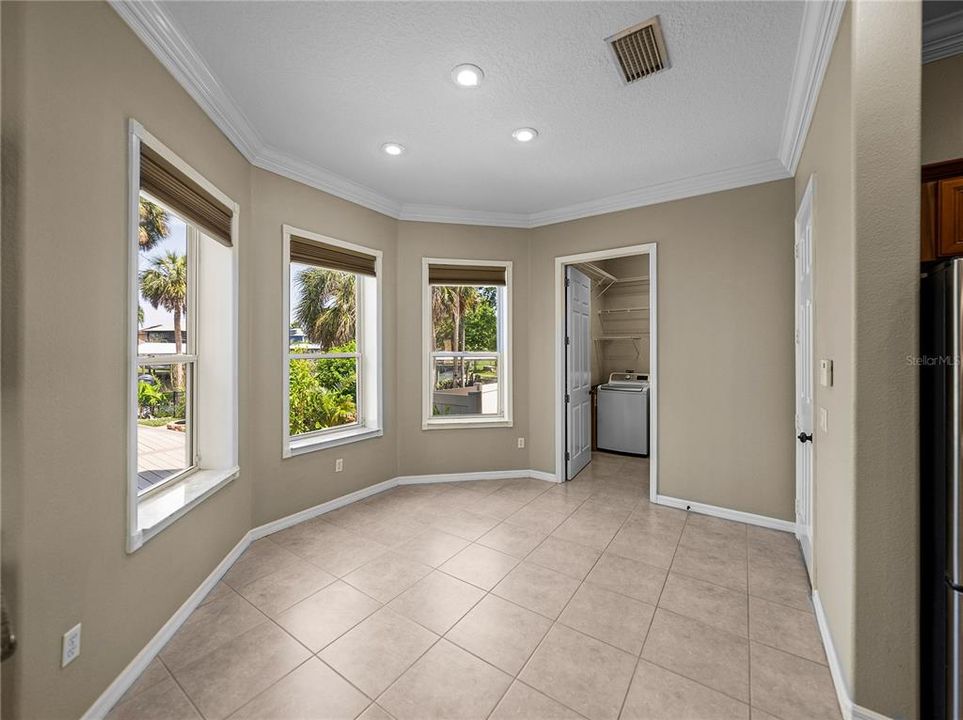 На продажу: $1,850,000 (4 спален, 4 ванн, 3913 Квадратных фут)