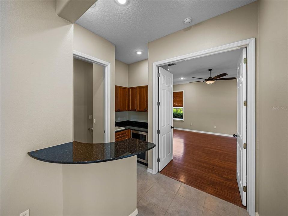 На продажу: $1,850,000 (4 спален, 4 ванн, 3913 Квадратных фут)