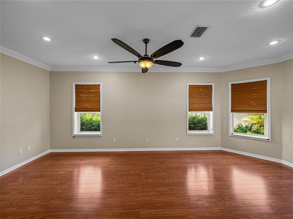 На продажу: $1,850,000 (4 спален, 4 ванн, 3913 Квадратных фут)