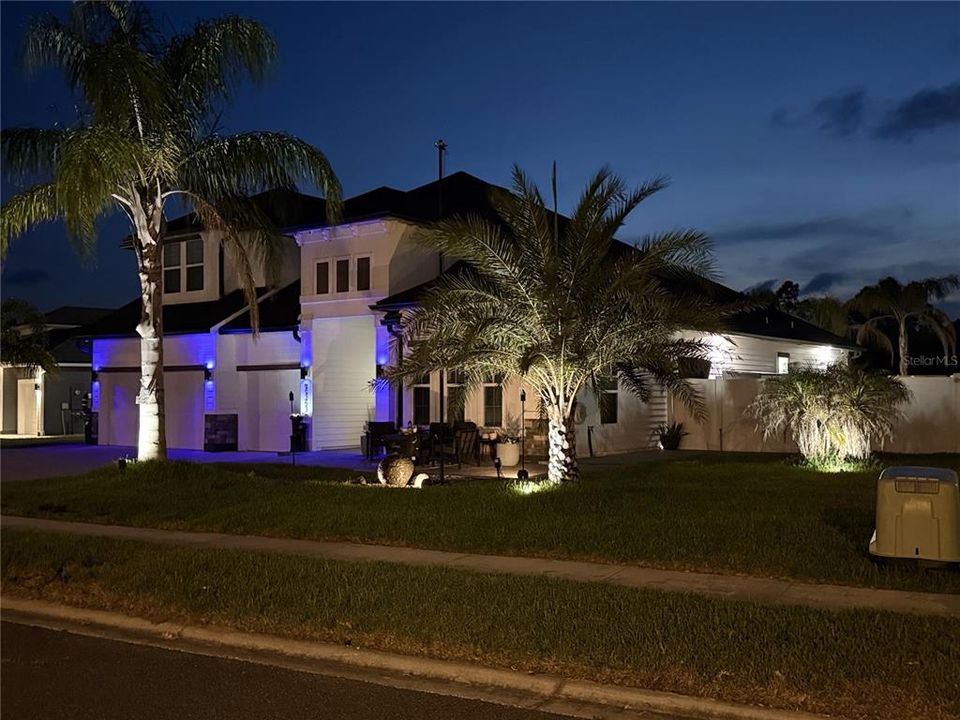 En Venta: $759,999 (5 camas, 5 baños, 3583 Pies cuadrados)