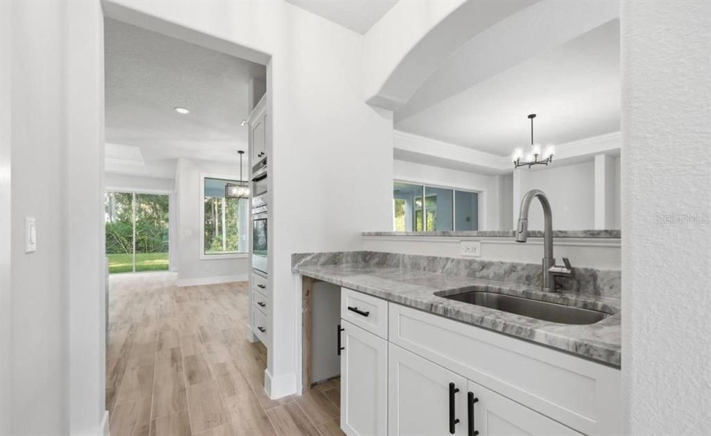 На продажу: $999,000 (4 спален, 3 ванн, 2784 Квадратных фут)