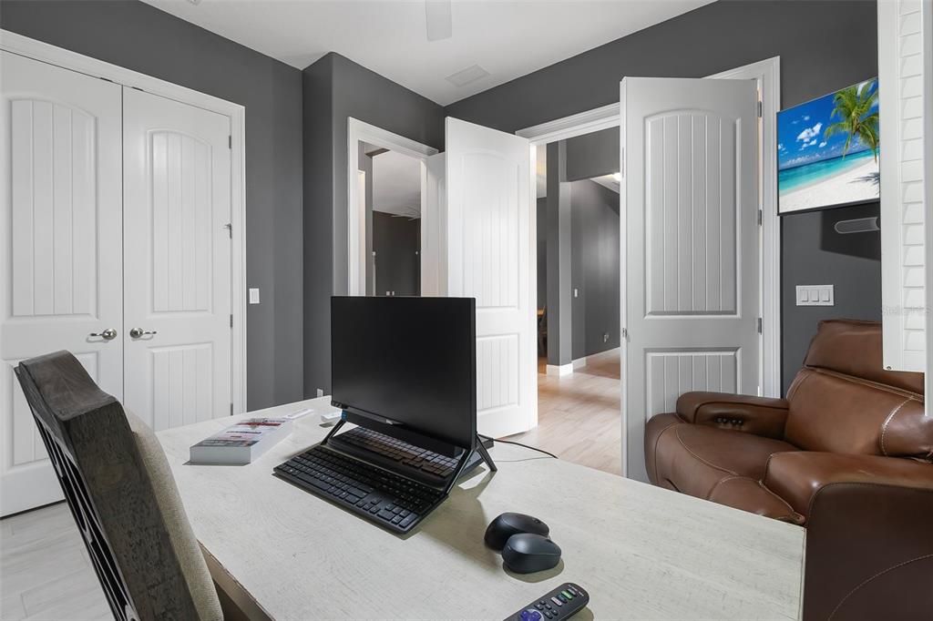 待售: $979,000 (3 贝兹, 3 浴室, 2034 平方英尺)