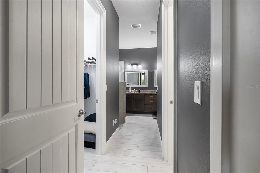 待售: $979,000 (3 贝兹, 3 浴室, 2034 平方英尺)