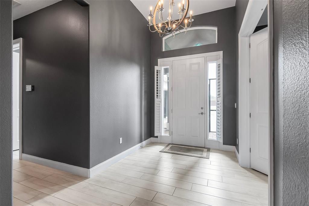 待售: $979,000 (3 贝兹, 3 浴室, 2034 平方英尺)