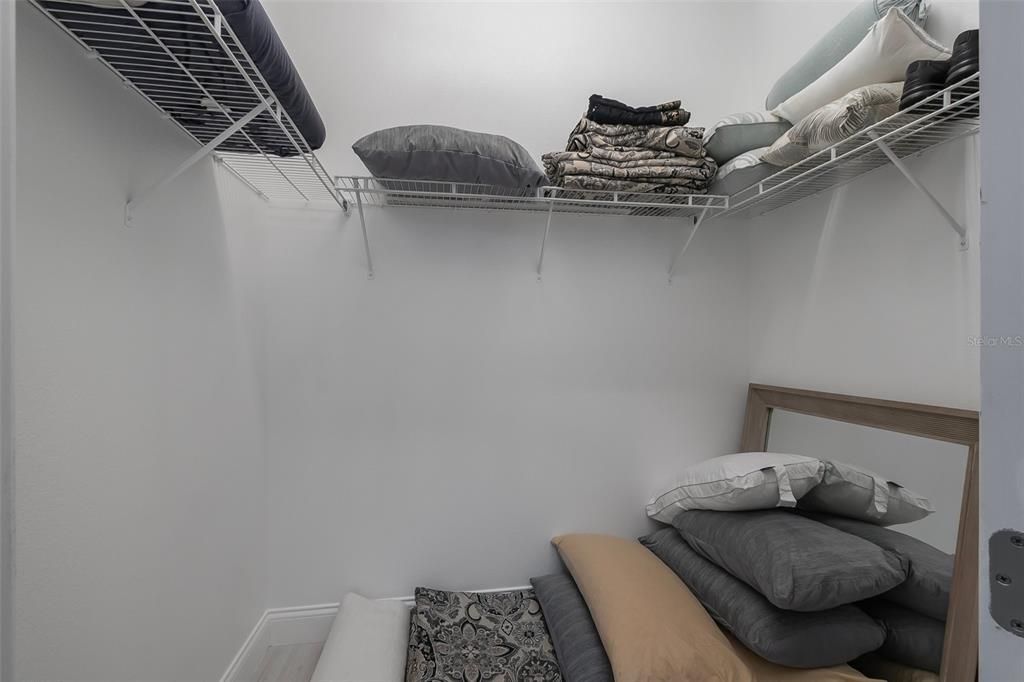 待售: $979,000 (3 贝兹, 3 浴室, 2034 平方英尺)