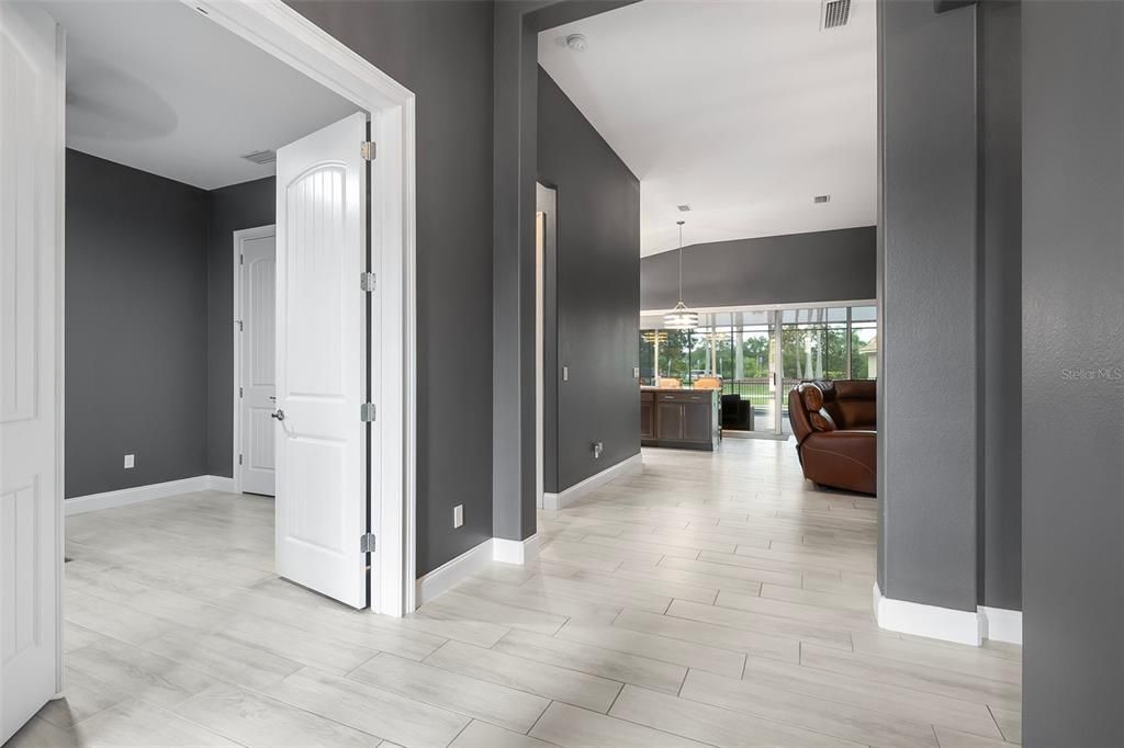 待售: $979,000 (3 贝兹, 3 浴室, 2034 平方英尺)