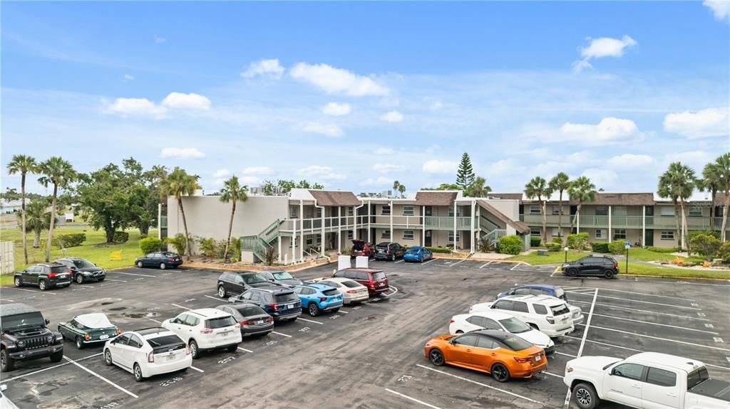 待售: $199,900 (2 贝兹, 2 浴室, 1084 平方英尺)