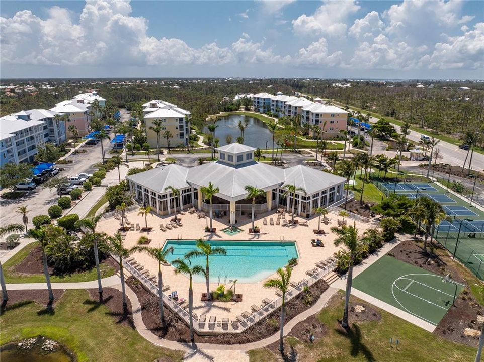 For Sale: $299,900 (2 beds, 2 baths, 1009 Square Feet)