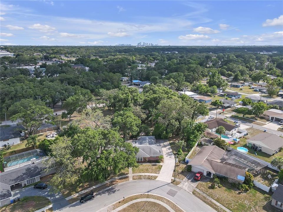 Active With Contract: $469,000 (4 beds, 2 baths, 2406 Square Feet)